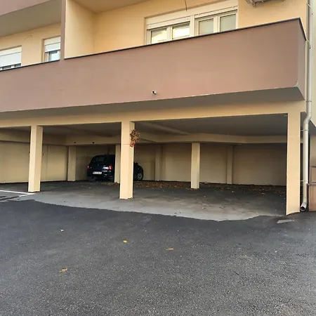 Mimura Stan 아파트